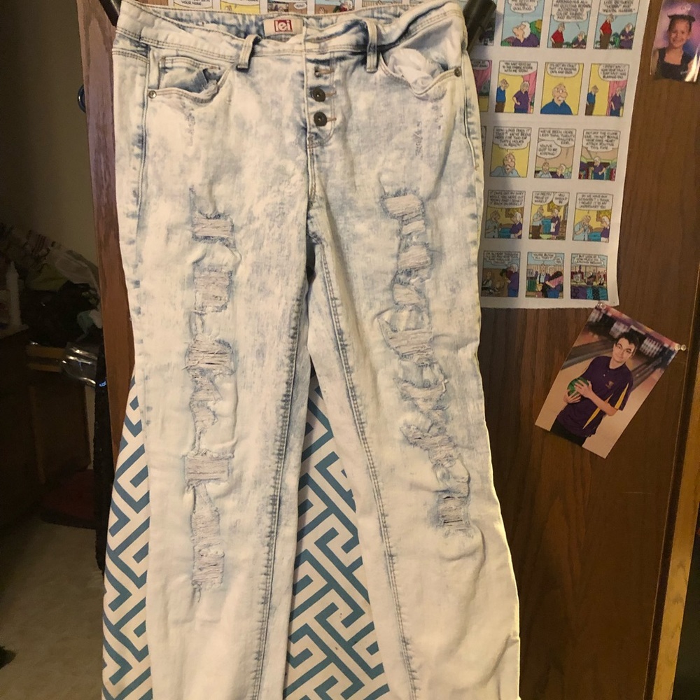 Jeans